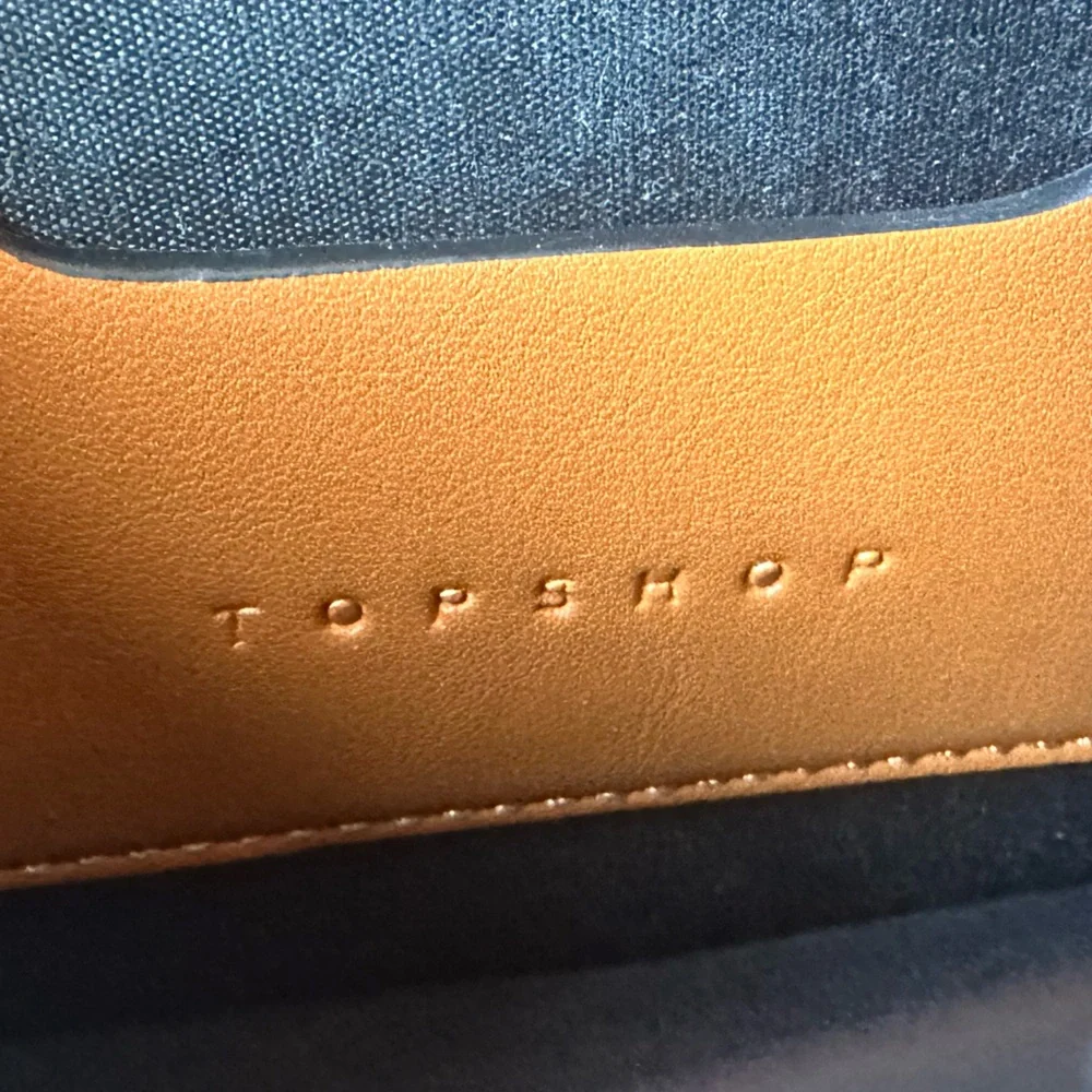 Topshop Tan Croc-Embossed Mini Belt Bag with Leopard Clasp - Picture 10 of 14